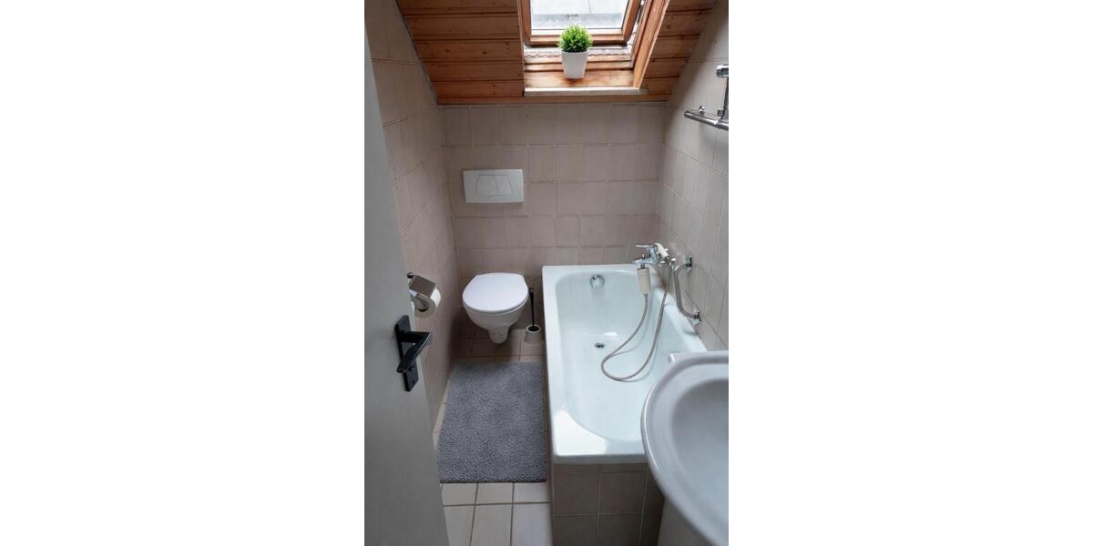 Wohnen auf Zeit Germering - 4 Zimmer, 30 m&sup2;, 35&euro; | Angebot:25409290