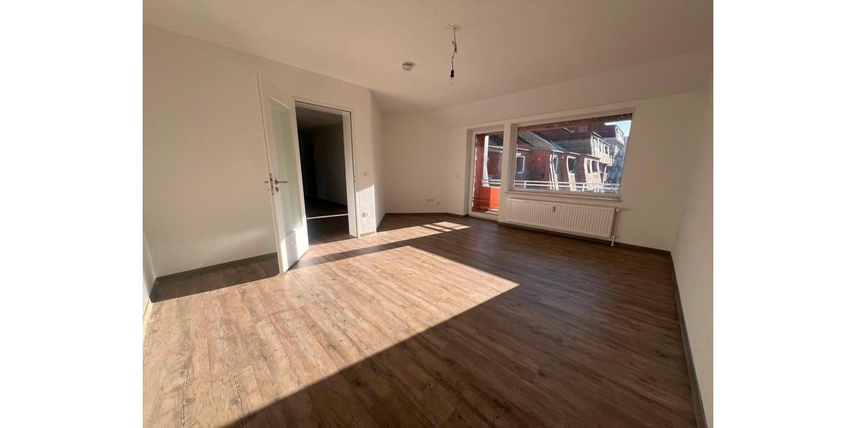 Dachgeschoßwohnung Osnabrück Eversburg - 3 Zimmer, 88 m&sup2;, 881&euro; | Angebot:22247532