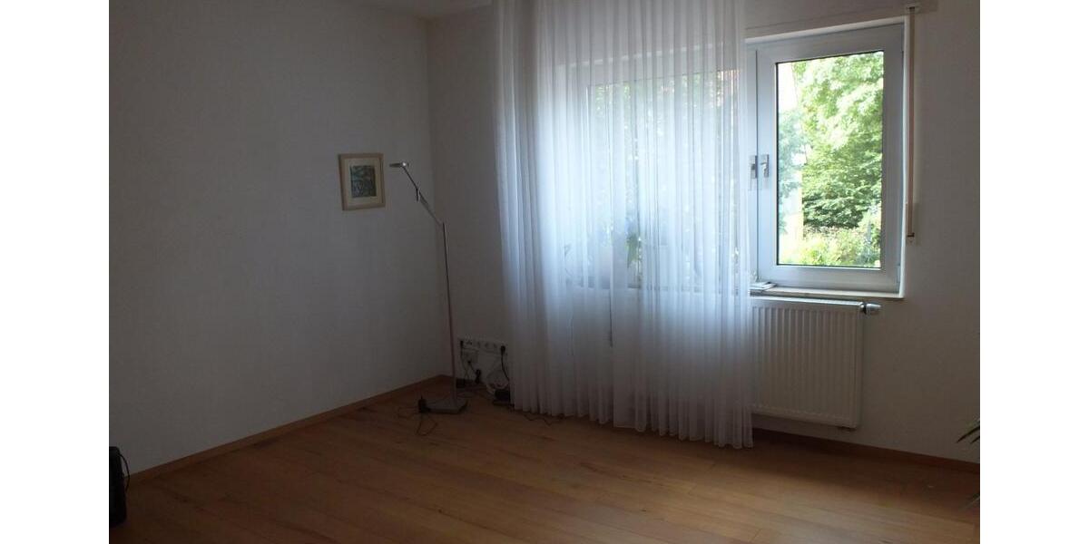 Etagenwohnung Langenselbold - 3 Zimmer, 65 m&sup2;, 695&euro; | Angebot:24637059