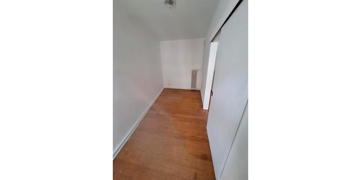 Etagenwohnung Neukalen - 4 Zimmer, 91 m&sup2;, 850&euro; | Angebot:26637139