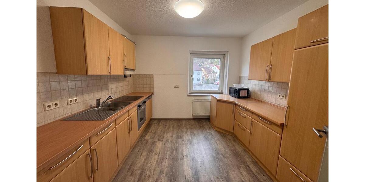 Etagenwohnung Sigmaringen - 5 Zimmer, 110 m&sup2;, 1.050&euro; | Angebot:26493429