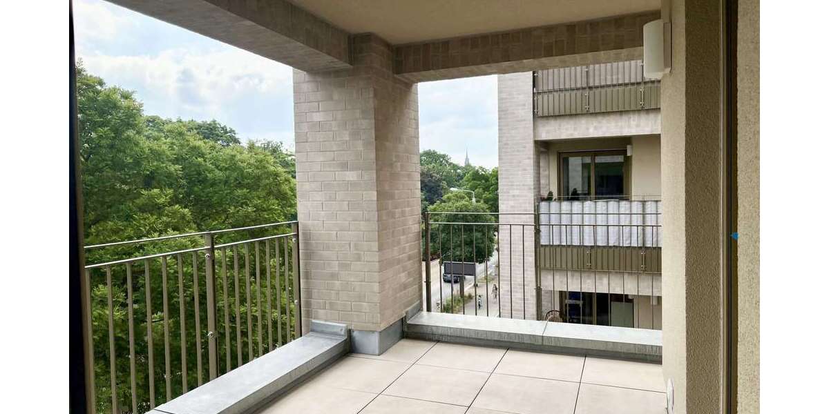 Etagenwohnung Dresden Neustadt - 4 Zimmer, 107 m&sup2;, 1.925&euro; | Angebot:26974840