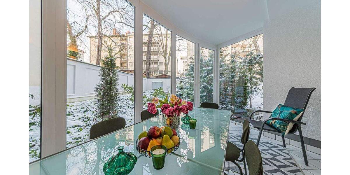 Etagenwohnung Frankfurt am Main Westend-Süd - 2 Zimmer, 70 m&sup2;, 2.090&euro; | Angebot:25275687