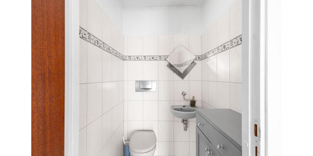 Bright, cozy, partially furnished shared room (17 sqm) 1 zimmer