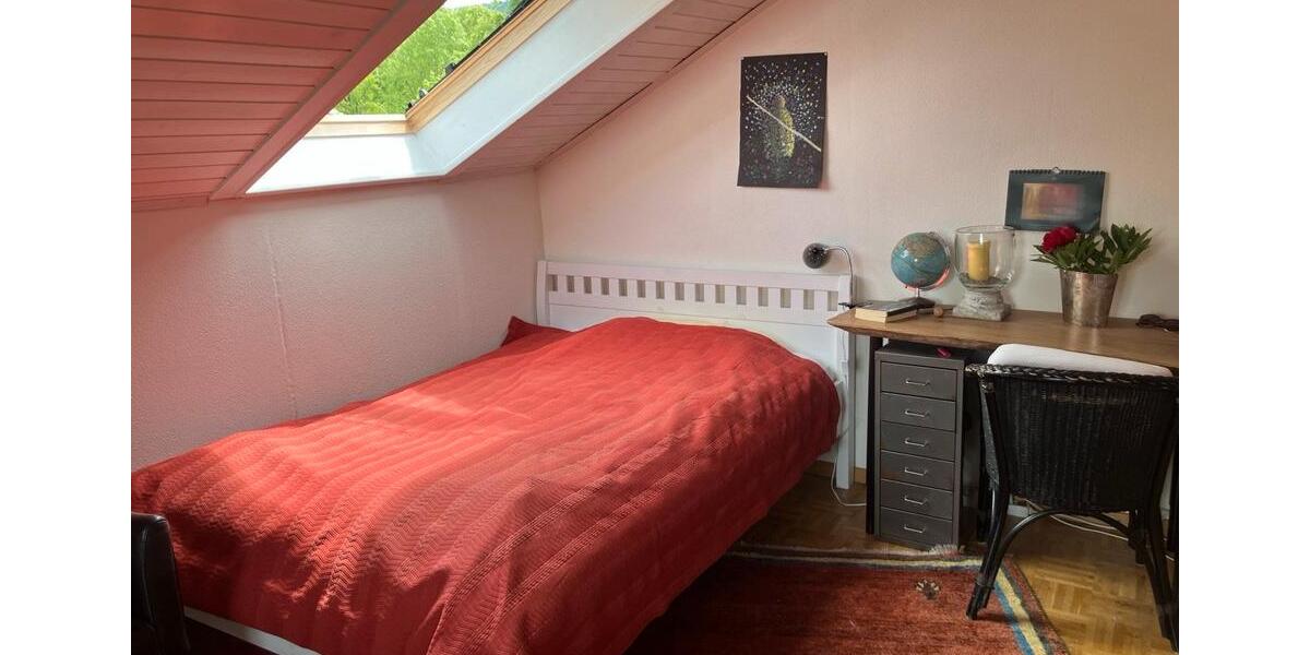 Dachgeschoßwohnung Bad Boll - 2 Zimmer, 43 m&sup2;, 750&euro; | Angebot:26636231