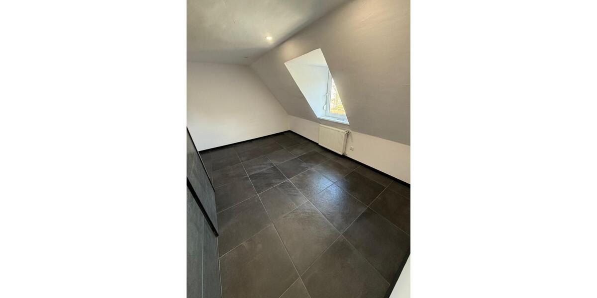 Dachgeschoßwohnung Meitingen - 3.5 Zimmer, 70 m&sup2;, 940&euro; | Angebot:25839188