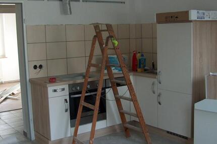 Wohnung Aue-Bad Schlema Bad Schlema - 2 Zimmer, 33 m&sup2;, 200&euro; | Angebot:24660099