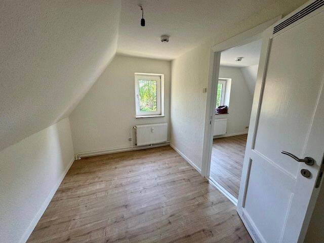 Etagenwohnung Rendsburg Margaretenhof - 2 Zimmer, 27 m&sup2;, 300&euro; | Angebot:26763542