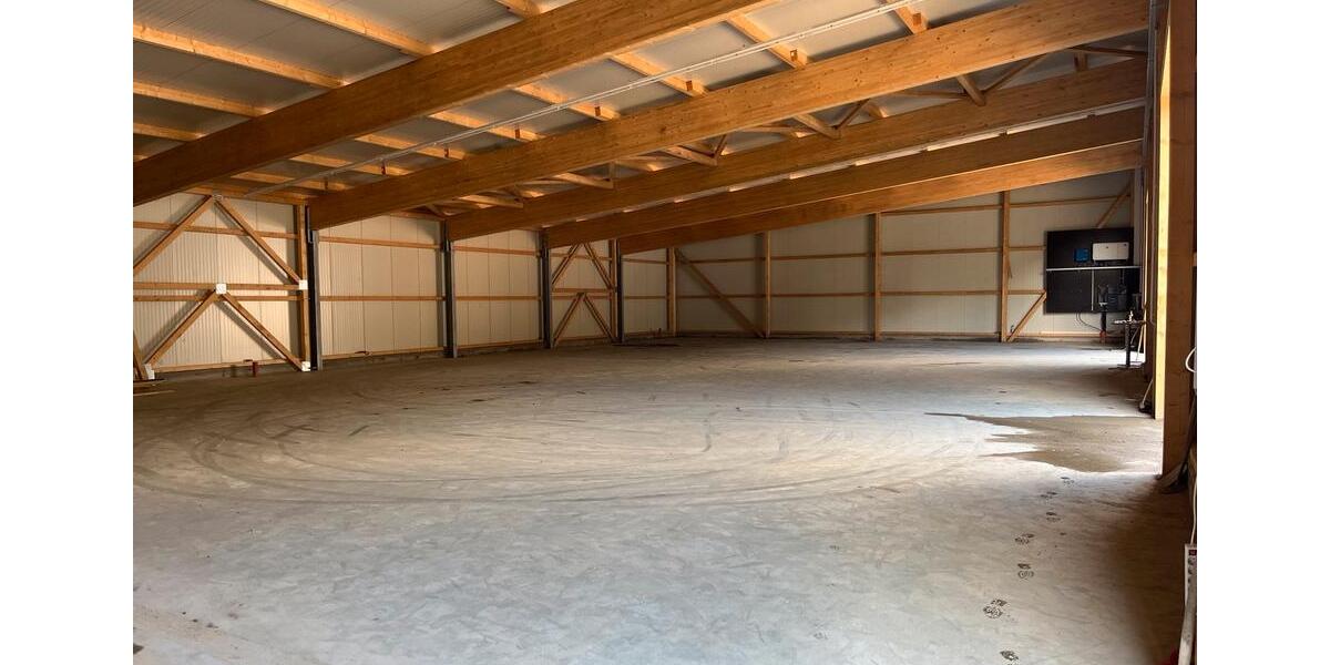 Lagerhalle Lagerfläche Stellplatz zimmer