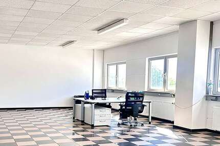 Gewerbeobjekt Friedrichsdorf Burgholzhausen vor der Höhe - 6.199&euro; | Angebot:26910526