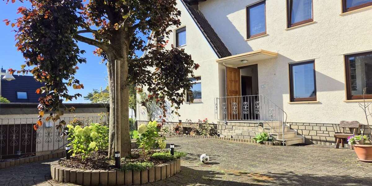 Haus zum Mieten in Wiesbaden Freudenberg 1.900 € 143 m² 4 zimmer
