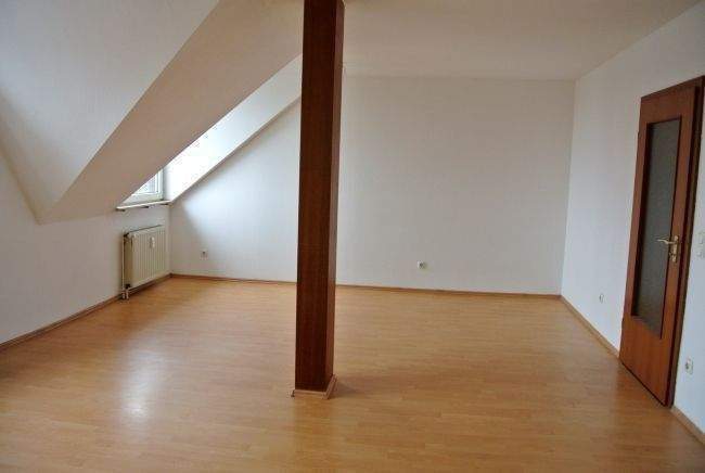 Etagenwohnung Mülheim an der Ruhr Mitte-Ost - 4 Zimmer, 93 m&sup2;, 625&euro; | Angebot:25214267