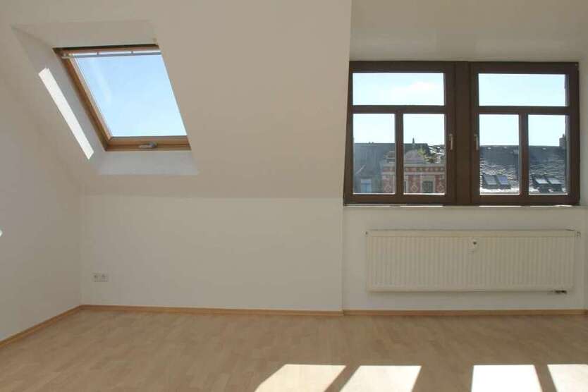 Wohnung zum Mieten in Chemnitz 200 € 31.99 m²