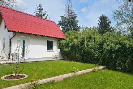 Wohnen auf Zeit Neulußheim - 1 Zimmer, 20 m&sup2;, 700&euro; | Angebot:25881378