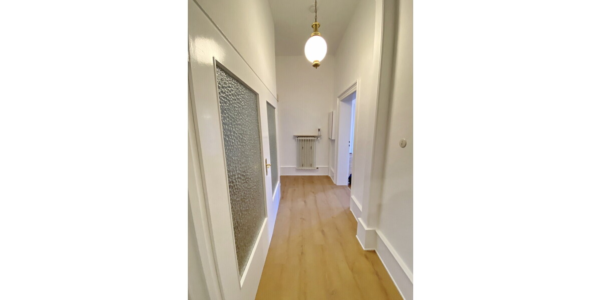 Aufwändig renovierte Altbauwohnung in prachtvollem Jugendstilgebäude - 4- Baden-Baden Baden | Angebot:26144232