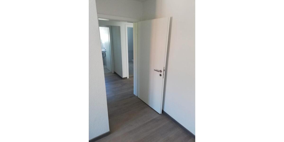 Dachgeschoßwohnung Waldenburg - 2 Zimmer, 45 m&sup2;, 525&euro; | Angebot:26630881