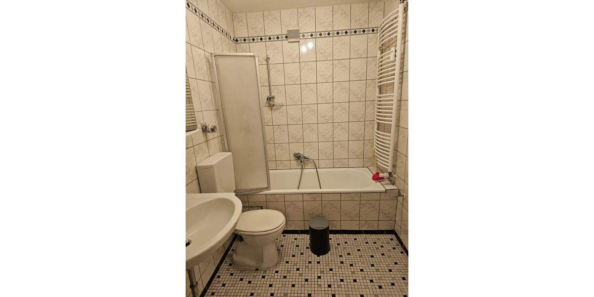 Etagenwohnung Burgkirchen an der Alz Hirten - 3 Zimmer, 65 m&sup2;, 510&euro; | Angebot:23866090