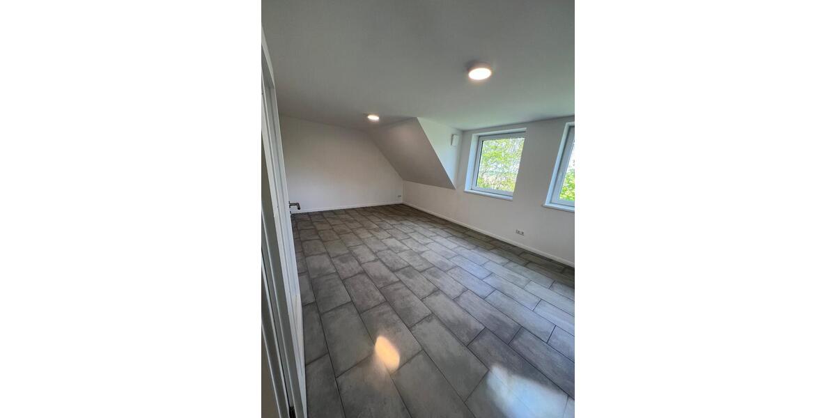 5 Zi. Wohnung - 112 qm Wohn-Nutzfläche in Unaften Handewitt 5 zimmer