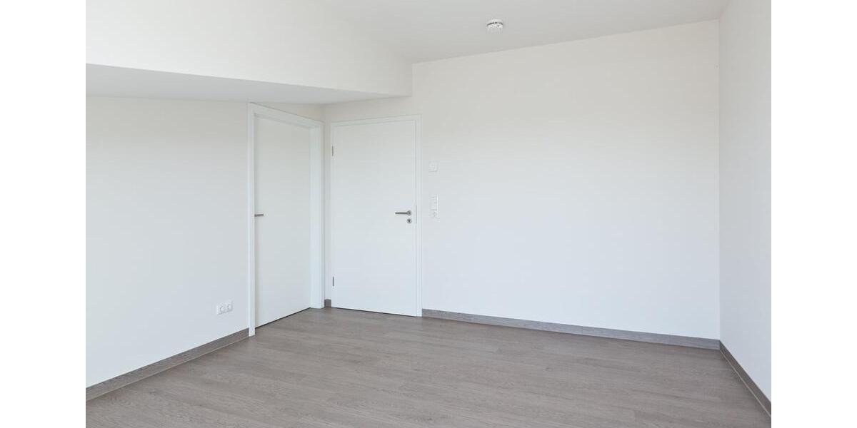 Etagenwohnung Waren (Müritz) - 3 Zimmer, 125 m&sup2;, 1.996&euro; | Angebot:24768300