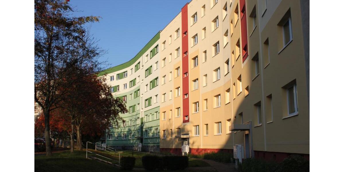 Etagenwohnung Neubrandenburg Datzeberg - 2 Zimmer, 48 m&sup2;, 291&euro; | Angebot:24700791