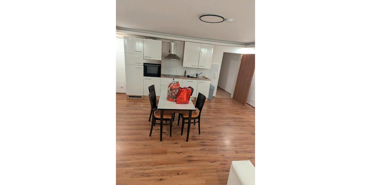 Wohnen auf Zeit Oberursel (Taunus) - 1 Zimmer, 28 m&sup2;, 550&euro; | Angebot:24829485