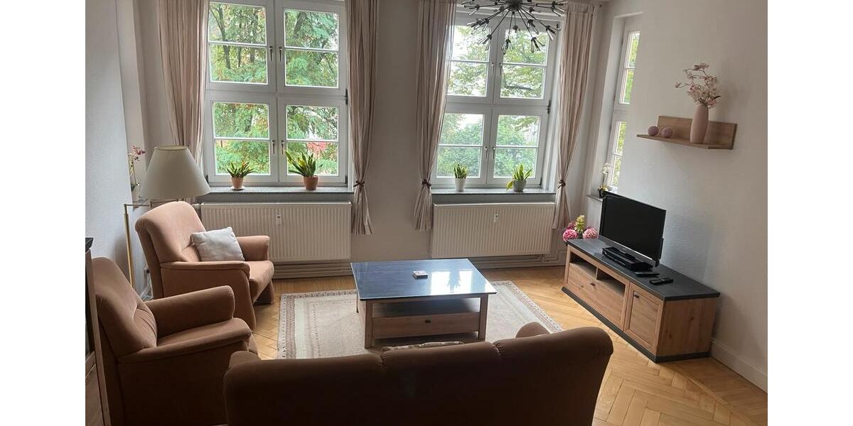 Wohnen auf Zeit Schwerin - 2 Zimmer, 92 m&sup2;, 900&euro; | Angebot:24700504