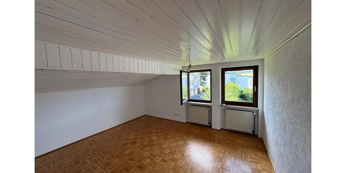 Dachgeschoßwohnung Bad Wildungen - 2 Zimmer, 60 m&sup2;, 485&euro; | Angebot:24877651