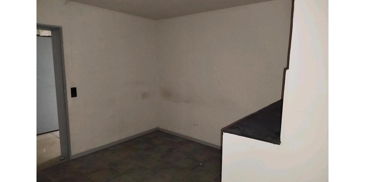 Etagenwohnung Edemissen - 2 Zimmer, 70 m&sup2;, 520&euro; | Angebot:25892745