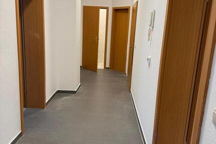 Wohnung Werdau - 4 Zimmer, 89 m&sup2;, 395&euro; | Angebot:26302594
