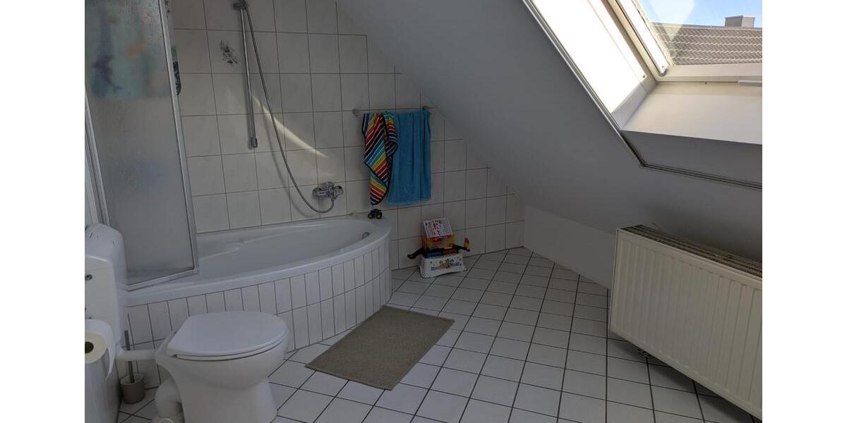 Dachgeschoßwohnung Blieskastel - 3 Zimmer, 75 m&sup2;, 580&euro; | Angebot:26211905