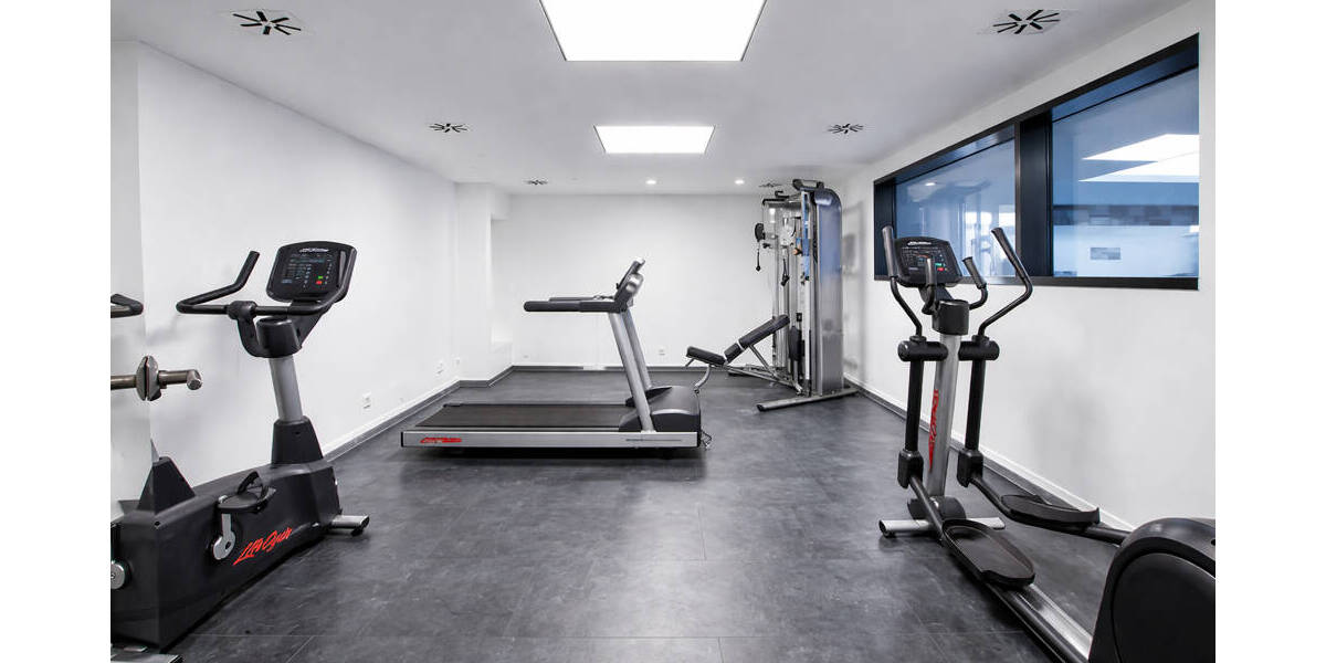 Etagenwohnung Ludwigshafen Süd - 4 Zimmer, 181 m&sup2;, 2.557&euro; | Angebot:25771765