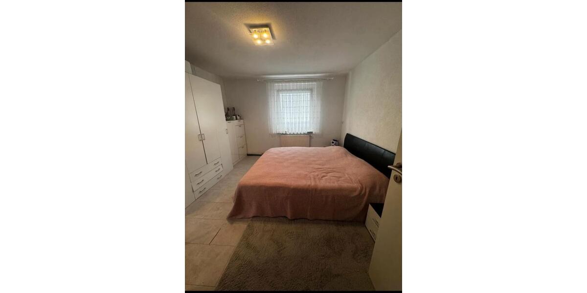 Erdgeschoßwohnung Backnang - 3 Zimmer, 82 m&sup2;, 1.400&euro; | Angebot:24653805