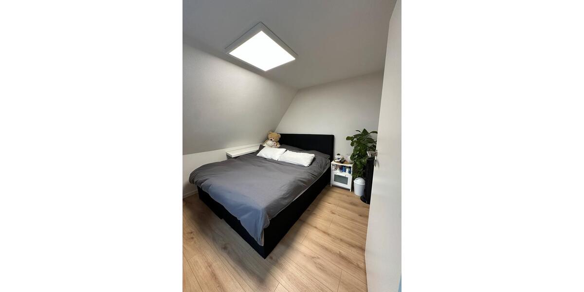 Dachgeschoßwohnung Neustadt an der Weinstraße Diedesfeld - 3 Zimmer, 60 m&sup2;, 1.220&euro; | Angebot:25945452