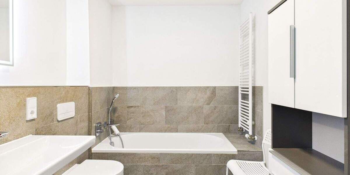 Etagenwohnung Stuttgart Feuerbach - 3 Zimmer, 94 m&sup2;, 2.020&euro; | Angebot:24683701