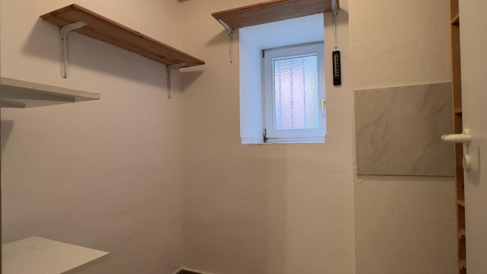 Maisonettenwohnung Berching - 5 Zimmer, 151 m&sup2;, 1.250&euro; | Angebot:24524736