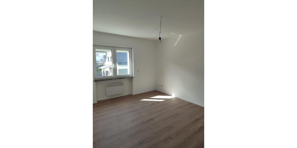 Etagenwohnung Osburg - 3 Zimmer, 72 m&sup2;, 850&euro; | Angebot:24826718