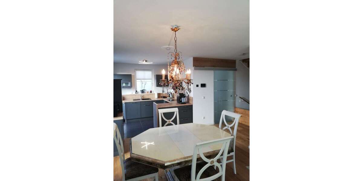 Haus zum Mieten in Gilching 2.750 € 137 m² 7 zimmer