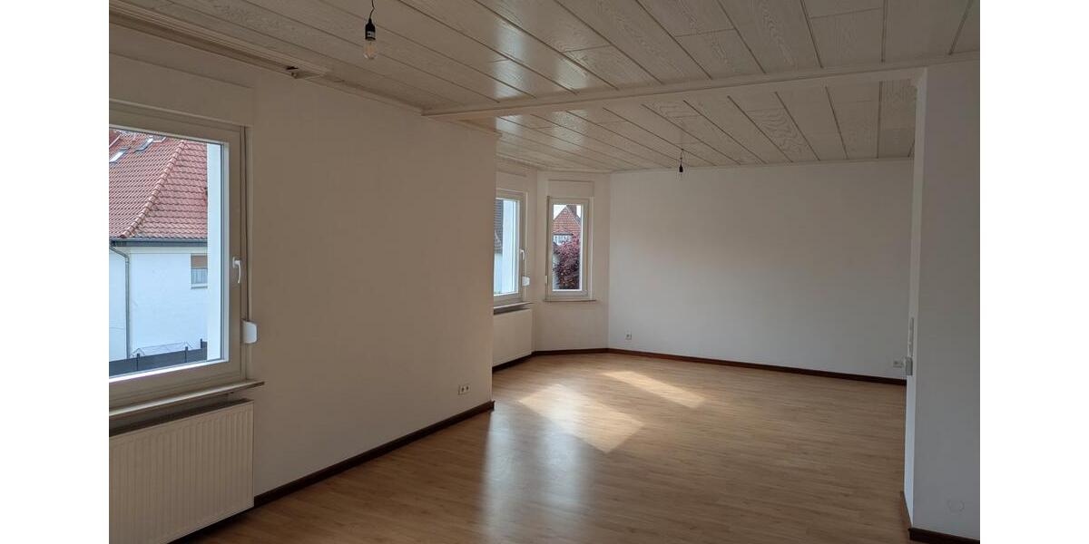 Maisonettenwohnung Kirchlengern - 5 Zimmer, 120 m&sup2;, 1.060&euro; | Angebot:26614548
