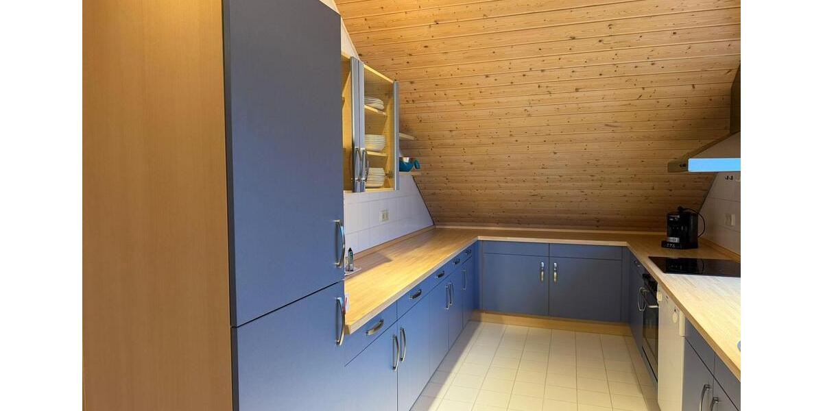 Dachgeschoßwohnung Bad Friedrichshall - 1 Zimmer, 74 m&sup2;, 800&euro; | Angebot:26600636