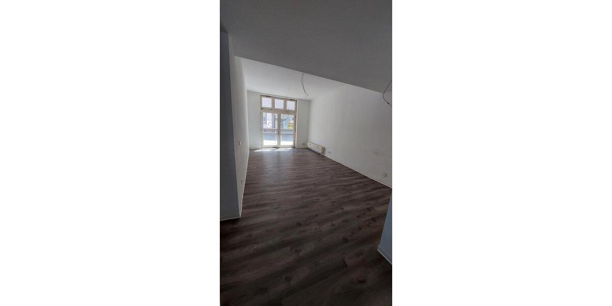 Erdgeschoßwohnung Sangerhausen - 2 Zimmer, 80 m&sup2;, 520&euro; | Angebot:26251788