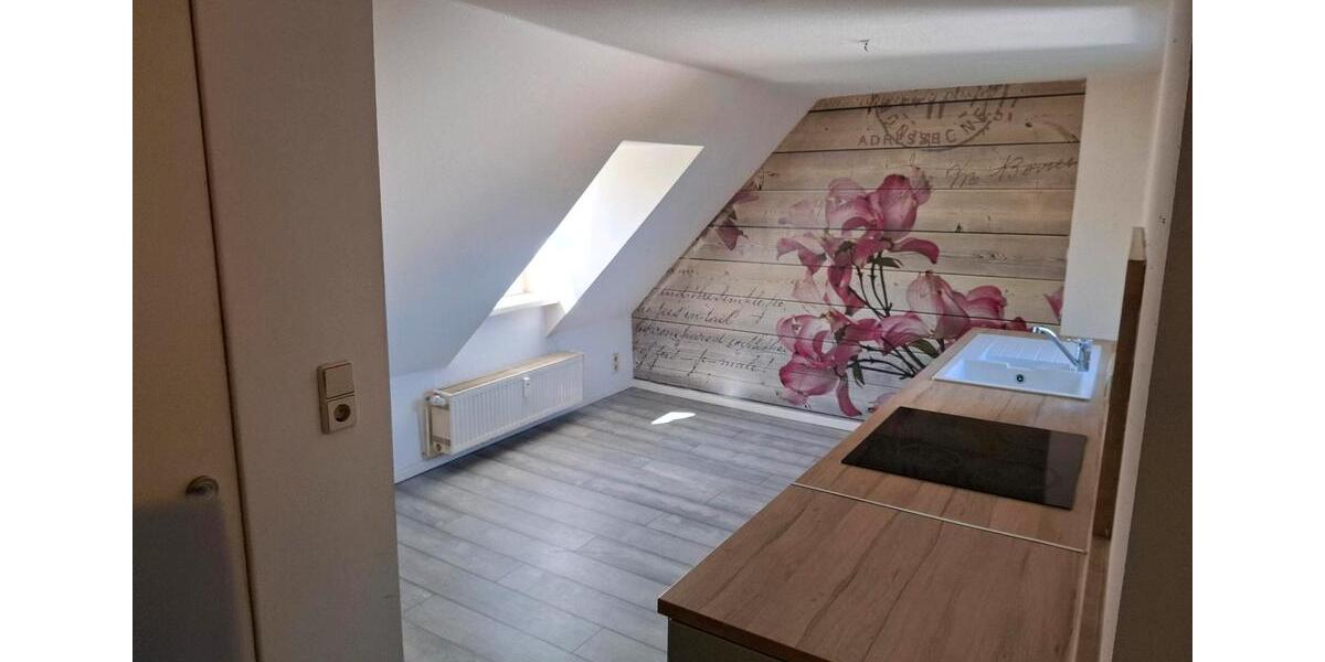 Dachgeschoßwohnung Klötze - 2 Zimmer, 75 m&sup2;, 575&euro; | Angebot:26373710