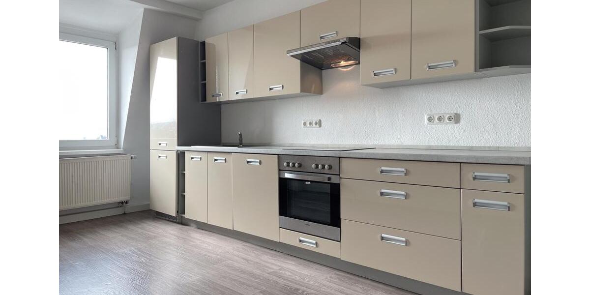 Dachgeschoßwohnung Bautzen - 3 Zimmer, 90 m&sup2;, 636&euro; | Angebot:25721662