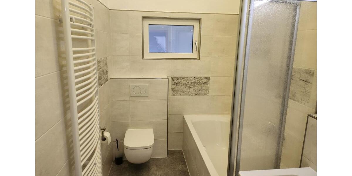 Erdgeschoßwohnung Jena - 3.5 Zimmer, 89 m&sup2;, 1.410&euro; | Angebot:25758193