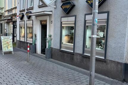 Zu vermieten Juwelier Geschäft zimmer