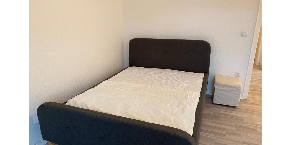 Dachgeschoßwohnung Kirchen (Sieg) - 1 Zimmer, 30 m&sup2;, 340&euro; | Angebot:26144545