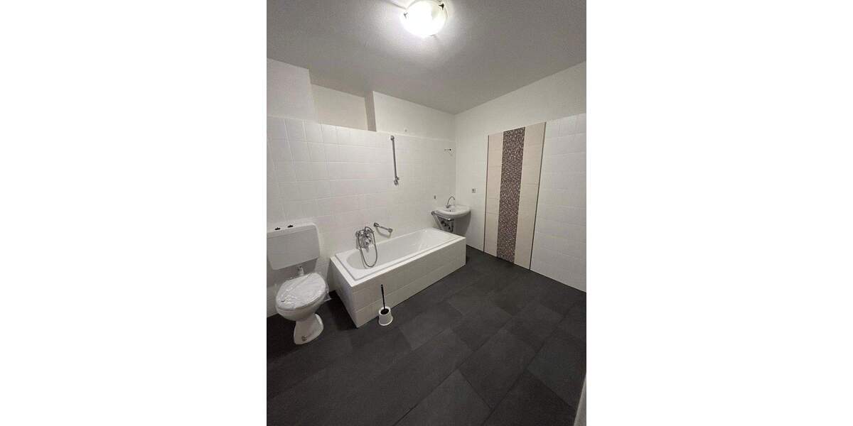 Einfamilienhaus Worms Innenstadt - 5 Zimmer, 170 m&sup2;, 1.850&euro; | Angebot:25166322