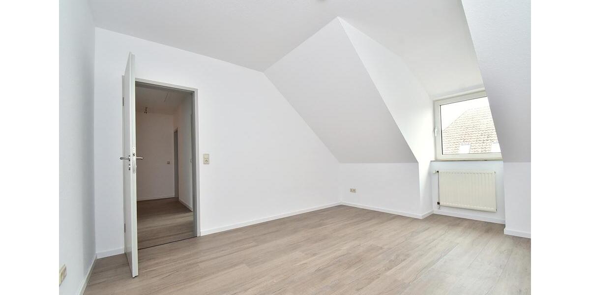 Zentrale Dachgeschosswohnung in Walsrode - A-Effizienz 3 zimmer