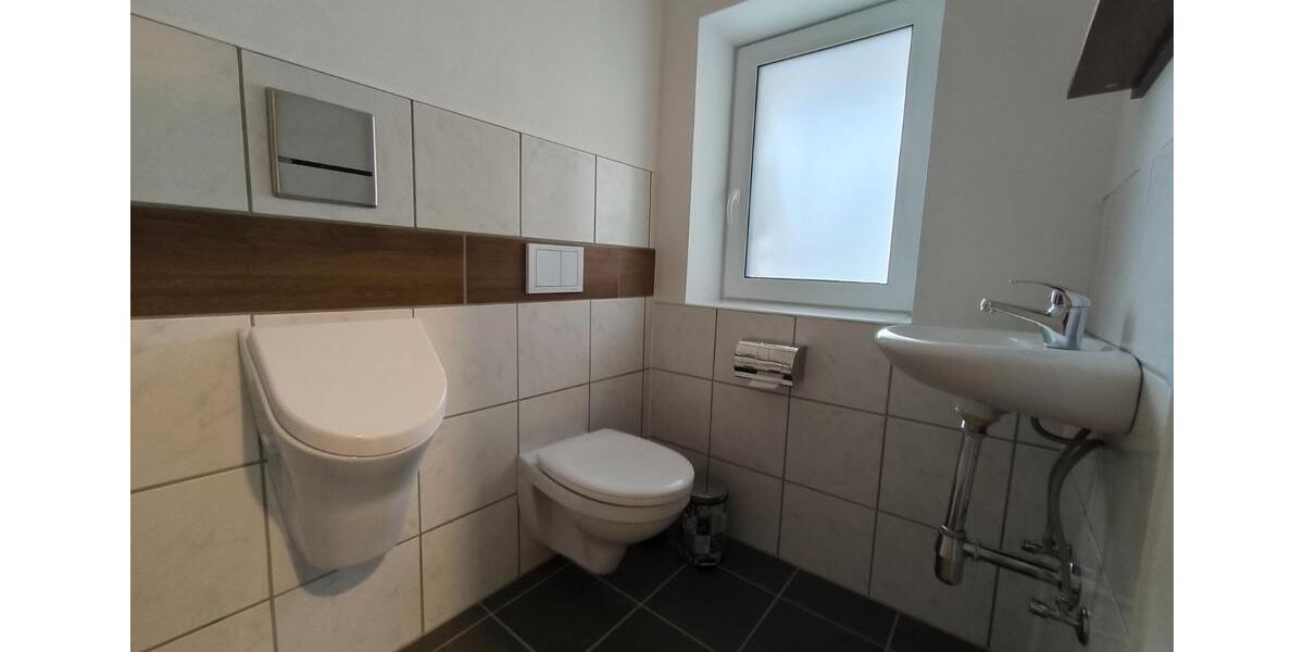 Wohnen auf Zeit Vilsbiburg - 4 Zimmer, 123 m&sup2;, 645&euro; | Angebot:26585827
