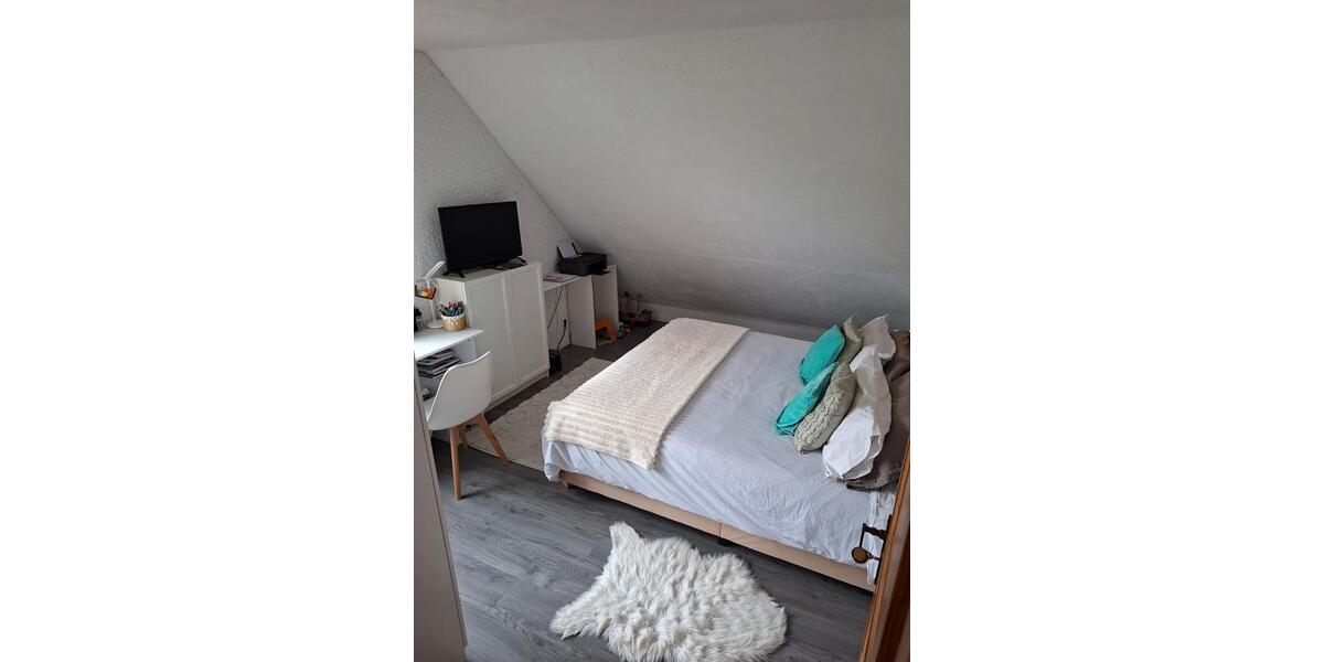 Etagenwohnung Hatzfeld (Eder) - 3 Zimmer, 90 m&sup2;, 700&euro; | Angebot:25416524