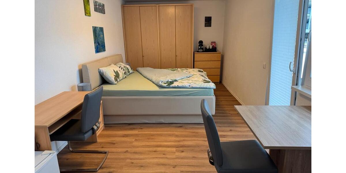 Wohnen auf Zeit Hockenheim - 1 Zimmer, 214 m&sup2;, 700&euro; | Angebot:26607802